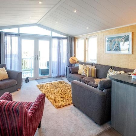 Chelsea Lodge - Aldeburgh Coastal Cottages Sizewell Экстерьер фото
