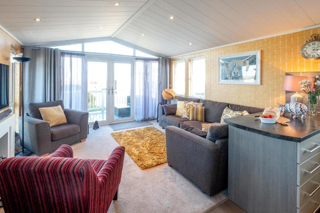 Chelsea Lodge - Aldeburgh Coastal Cottages Sizewell Экстерьер фото