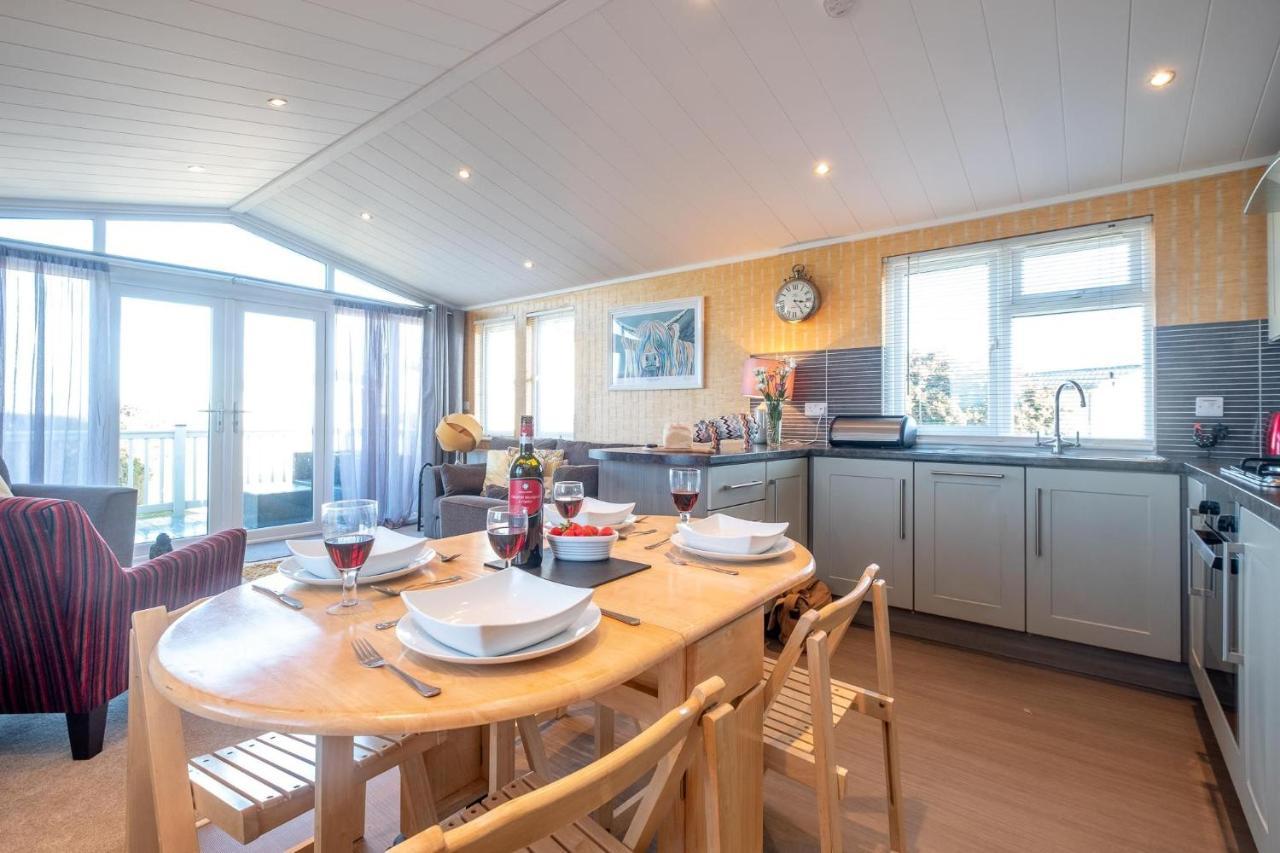 Chelsea Lodge - Aldeburgh Coastal Cottages Sizewell Экстерьер фото
