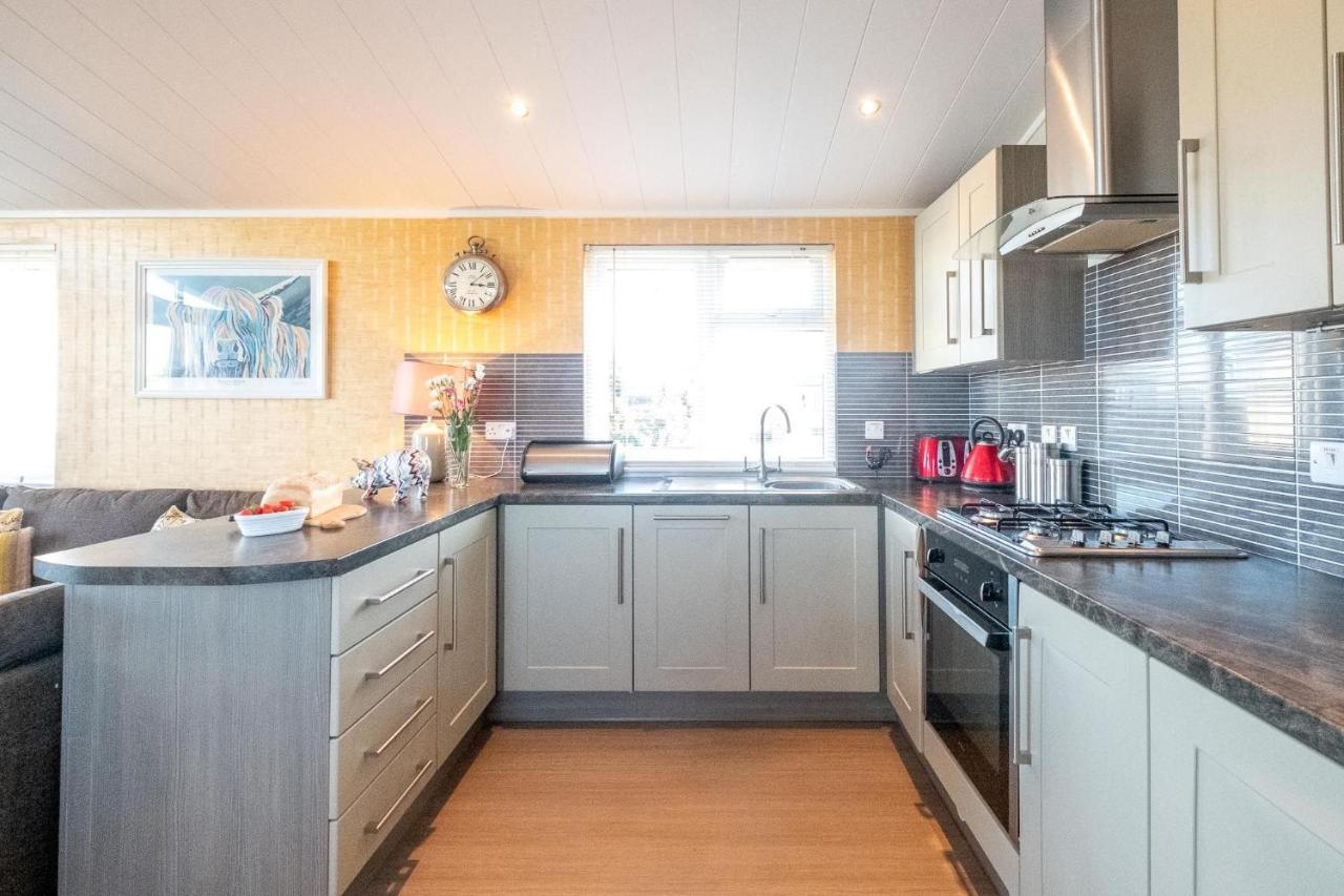 Chelsea Lodge - Aldeburgh Coastal Cottages Sizewell Экстерьер фото
